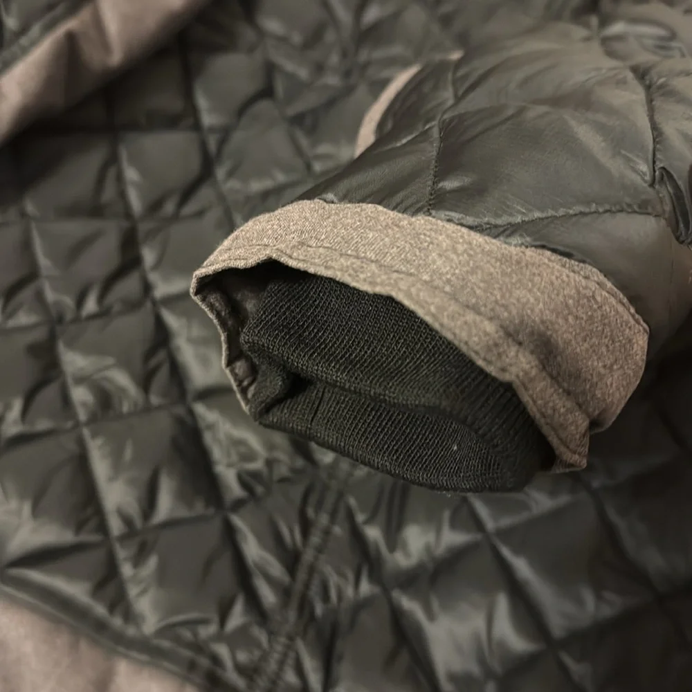 Burton men’s long jacket - Picture 8 of 9